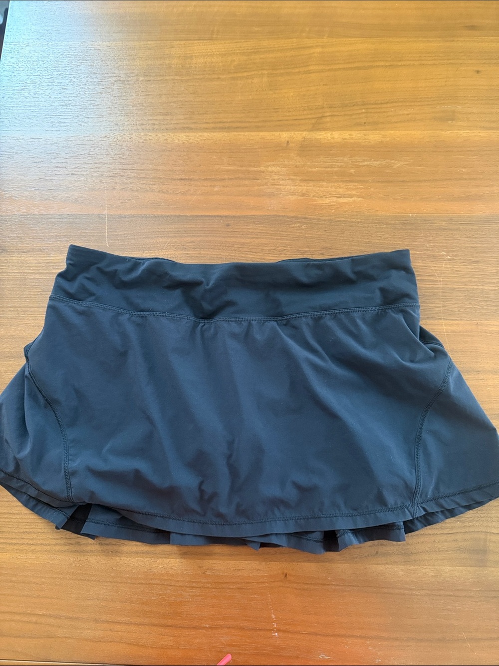 lululemon athletica Black Pleated Skirt with Back Zip Pocket - Picture 3 of 3